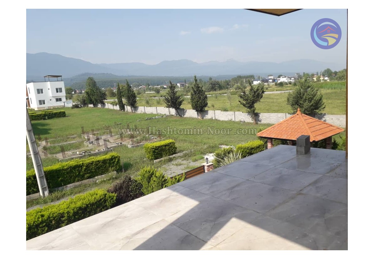 دوبلکس نما مدرن با سند و استخر چهار فصل نور